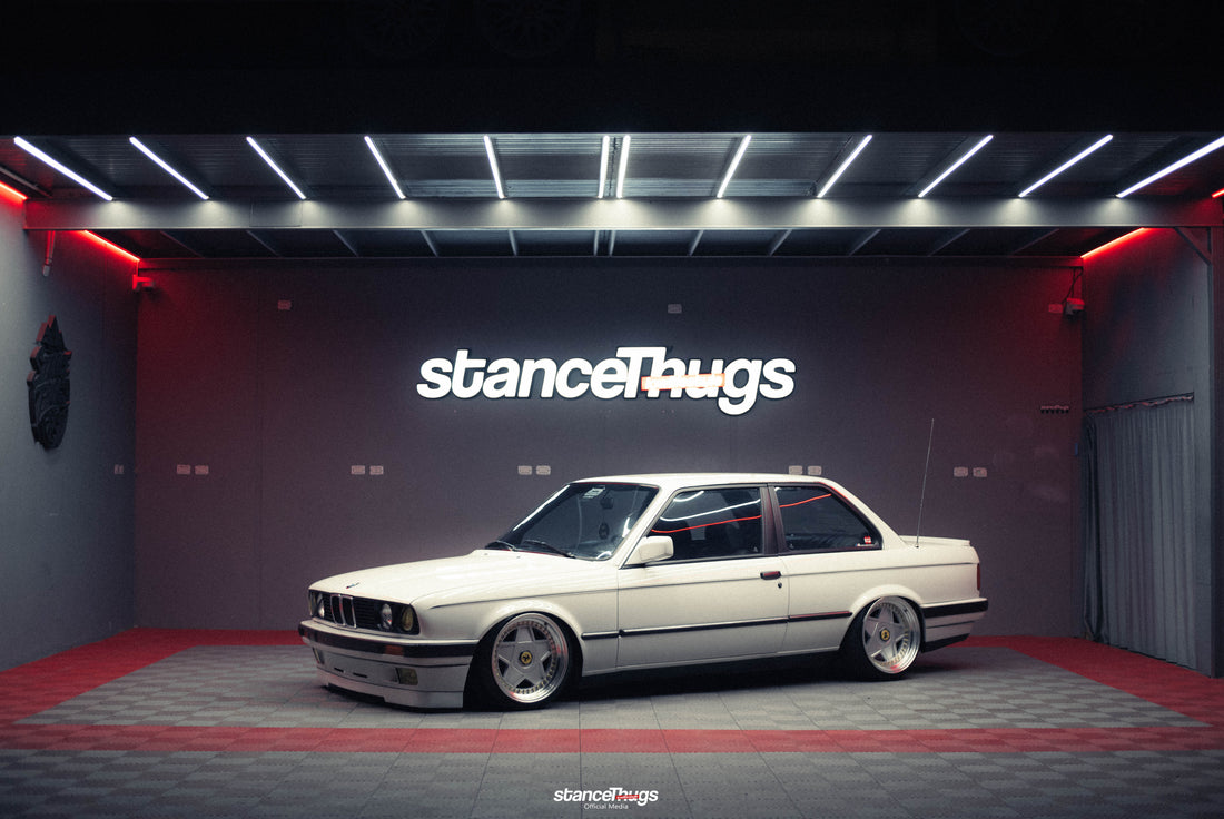 BMW E30